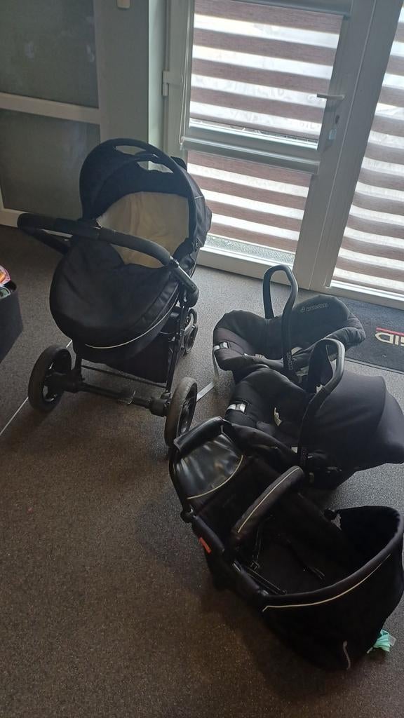 Wandelwagen, buggy en 2x maxi-cosi, Kinderen en Baby's, Ophalen, Maxi-Cosi