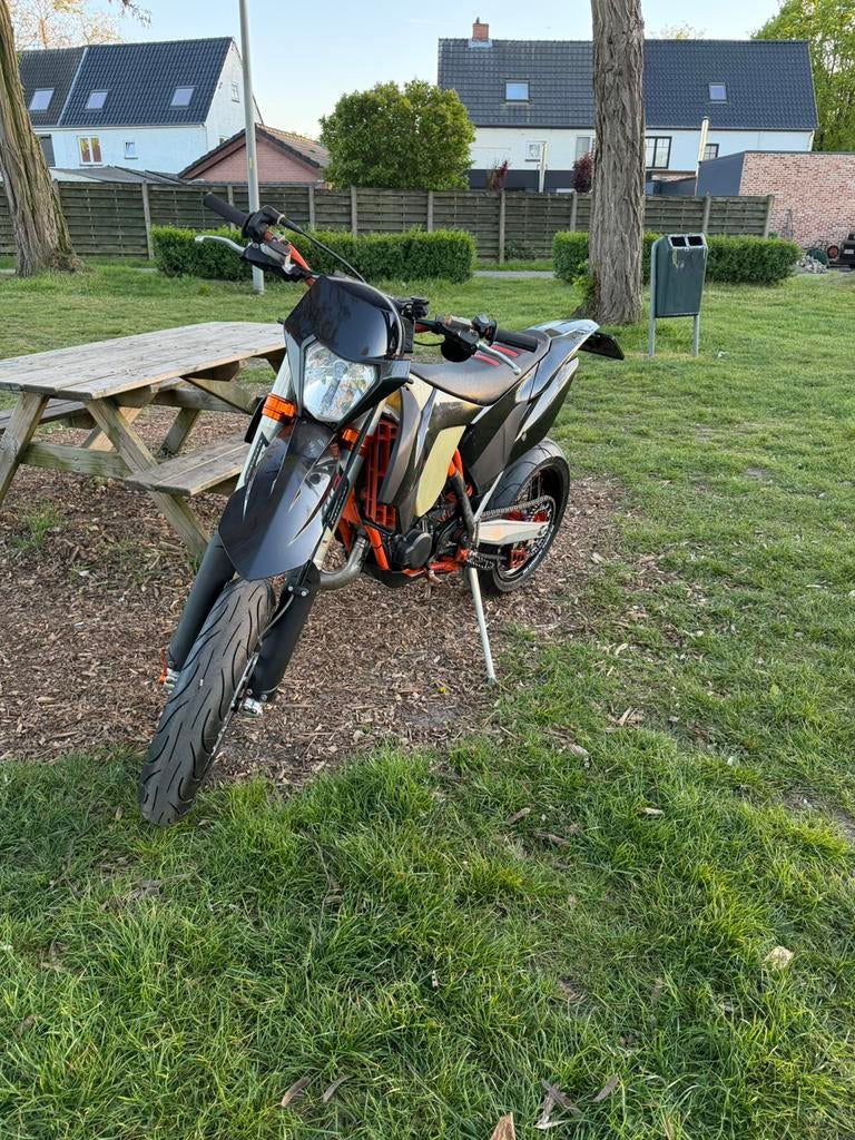 Ktm 125 exc waarde peiling, Fietsen en Brommers, Ophalen, Zo goed als nieuw