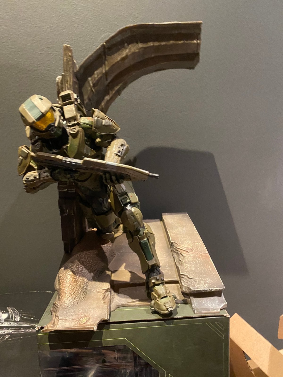 Master Chief (Halo) statue, Enlèvement, Comme neuf