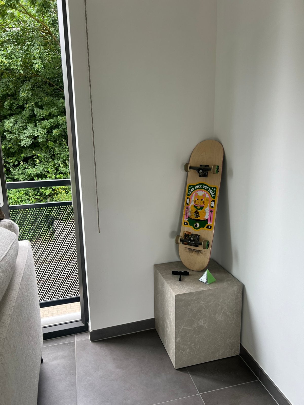 Globe deck skateboard te koop, Sport en Fitness, Skateboarden, Ophalen, Zo goed als nieuw, Skateboard