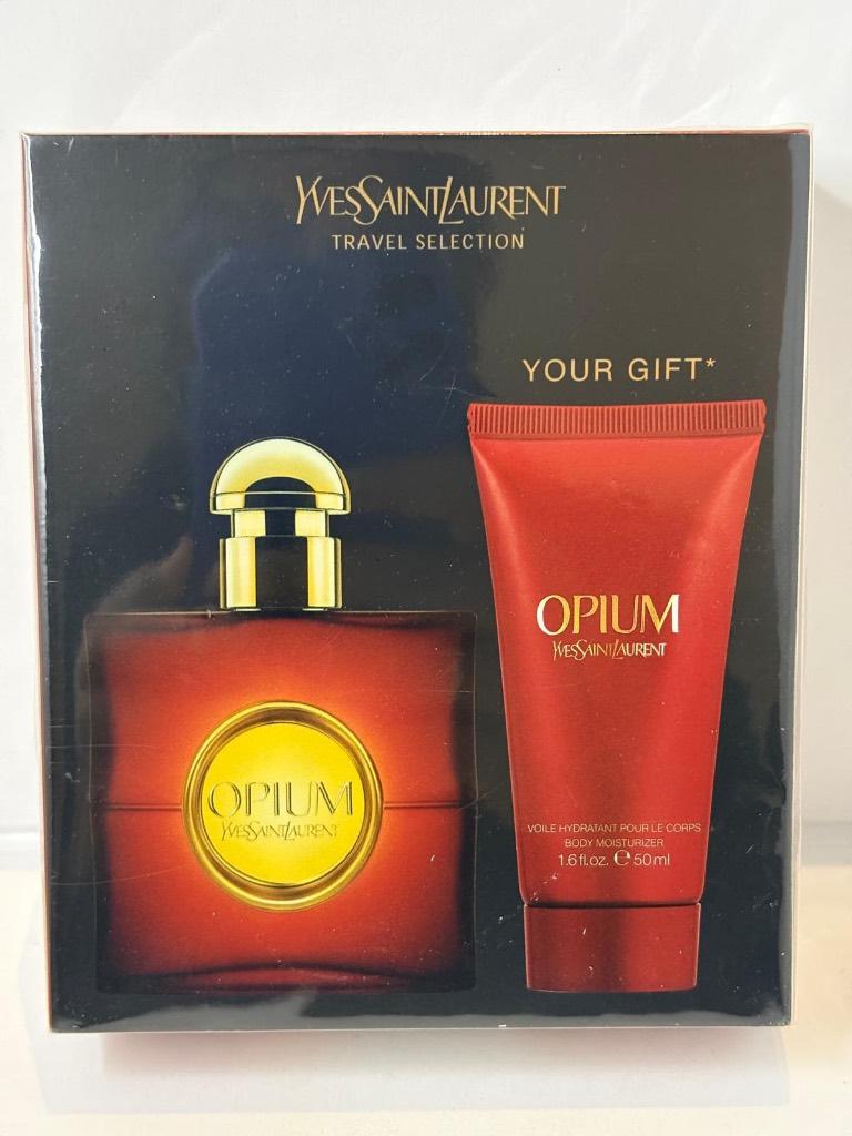 YSL Opium Travel Set nieuw geseald, Ophalen of Verzenden, Nieuw