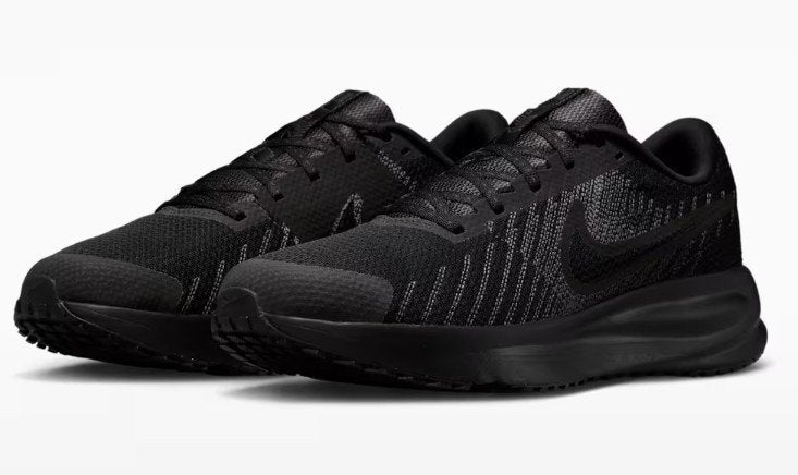 Zwarte schoenen gezocht, Kleding | Heren, Schoenen, Ophalen of Verzenden, Zo goed als nieuw, Zwart, Sportschoenen