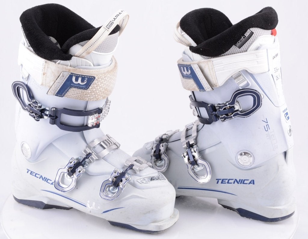 Chaussures de ski 37;38;38.5;39 ; 40 EU pour femmes TECNICA, Autres marques, Carving, Utilisé, Chaussures