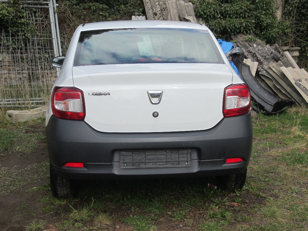 Dacia Logan pare choc arrière original., Dacia, Arrière, Pare-chocs, Enlèvement