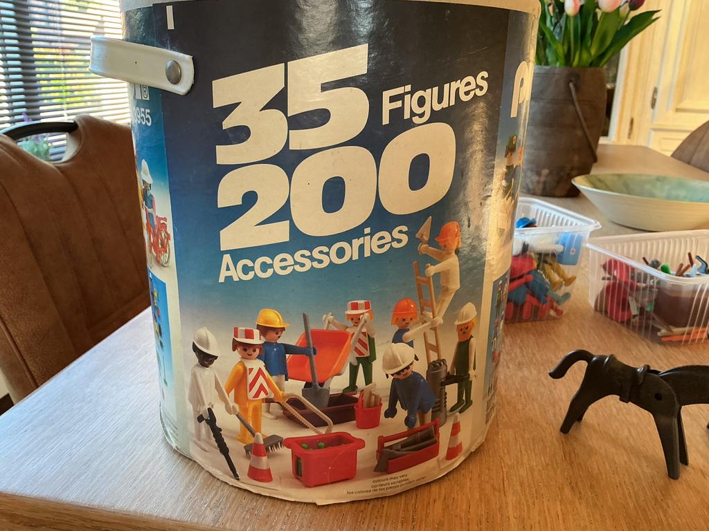 Oude doos playmobiel met inhoud, Ophalen, Gebruikt
