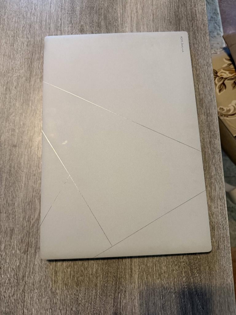 ASUS Zenbook S 16 UM5606WA-RK083W 16 inch, Asus, 16 pouces, Comme neuf, Enlèvement