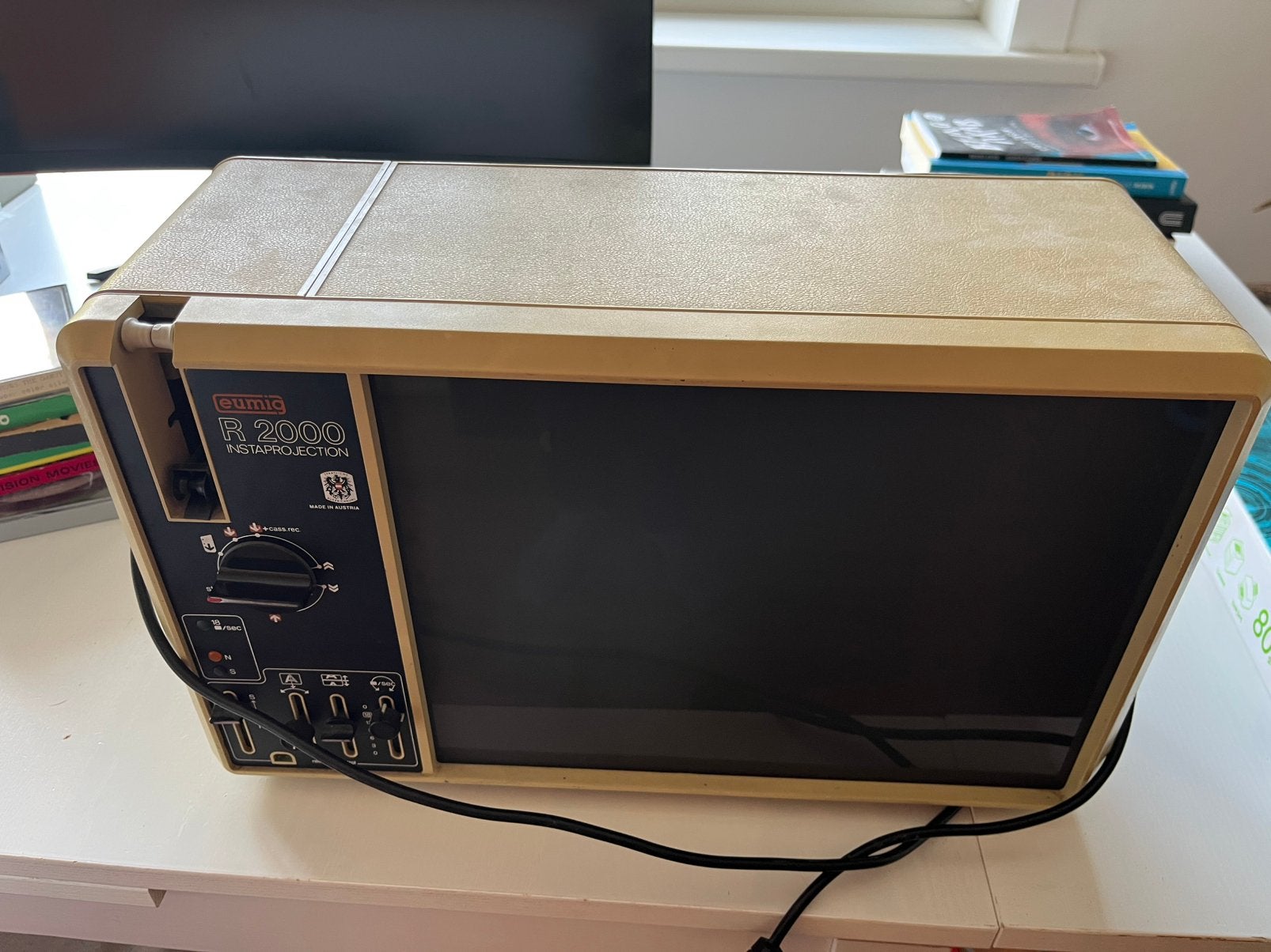 8mm, projector , filmprojector, Eumig R2000, Enlèvement, 8 mm