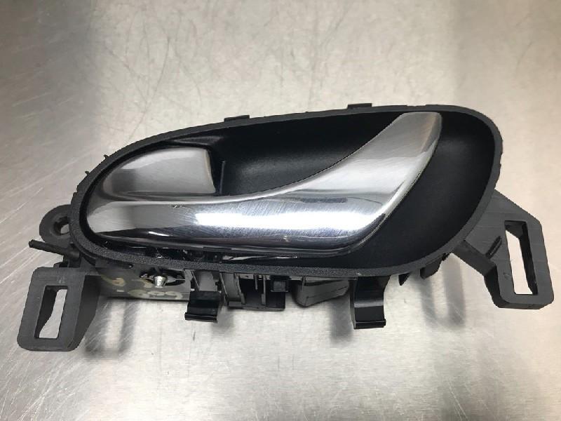 PORTIERGREEP BUITEN LINKS ACHTER Nissan Qashqai (J11), Gebruikt, Achter, Nissan