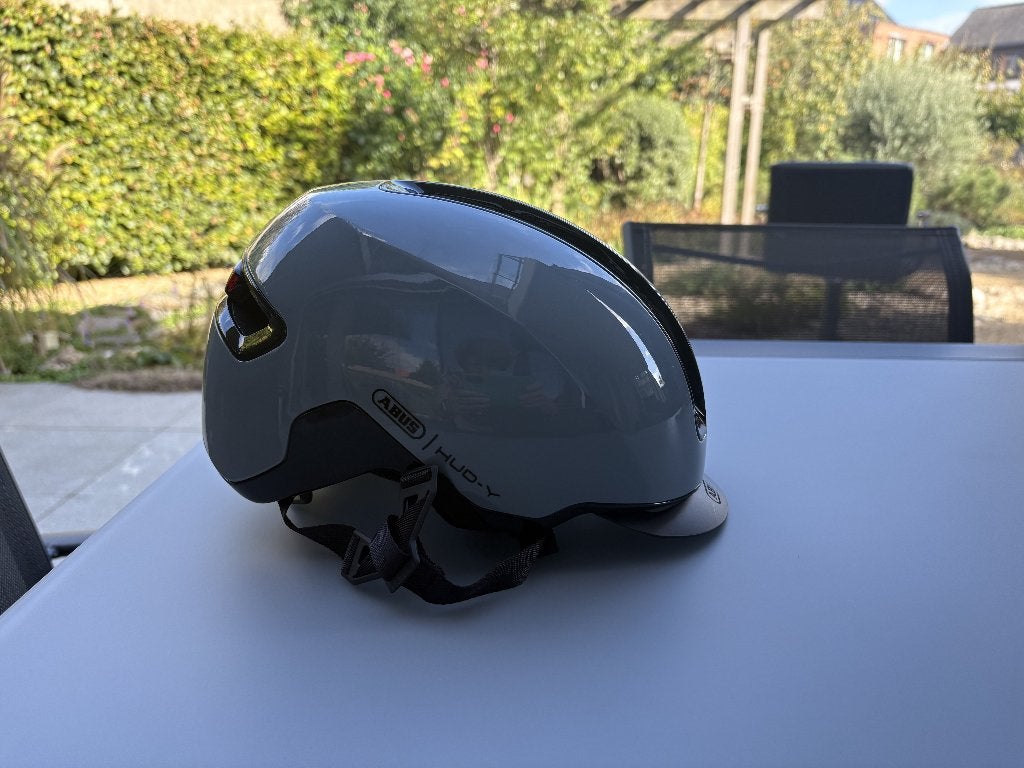 Fietshelm Abus Hud-Y met verlichting, Ophalen, Nieuw, M, ABUS
