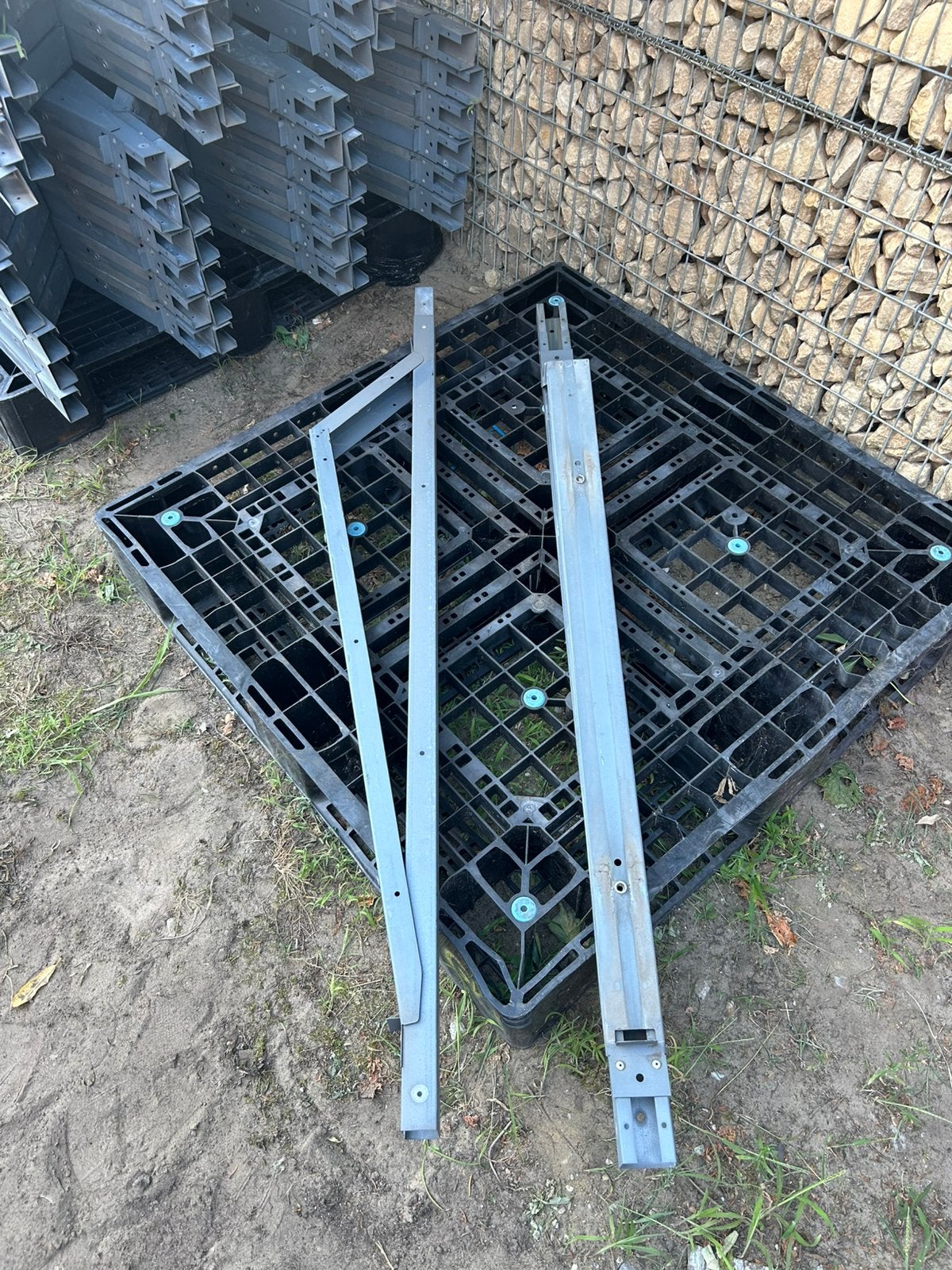 Landscape zonnepanelen profielen plat dak, Ophalen, Zo goed als nieuw