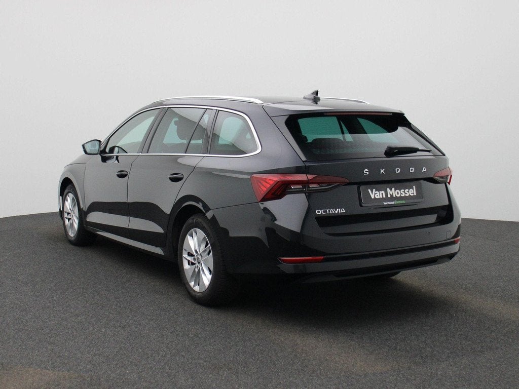 Skoda Octavia Combi 2.0 CRTDI 85kW Ambition, Auto's, Voorwielaandrijving, Stof, Gebruikt, 4 cilinders