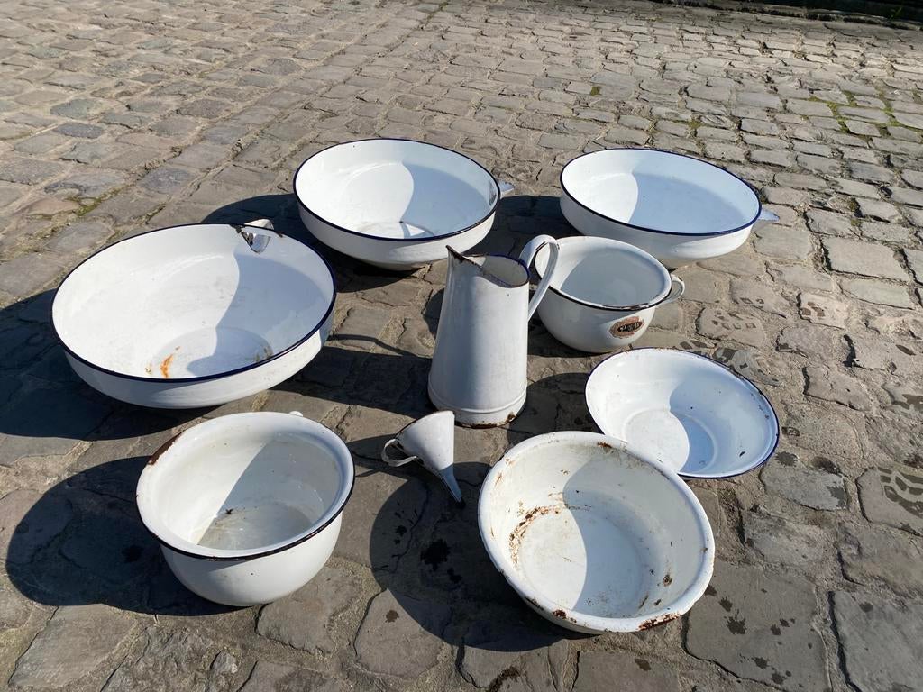 Vintage geëmailleerde potten., Ophalen