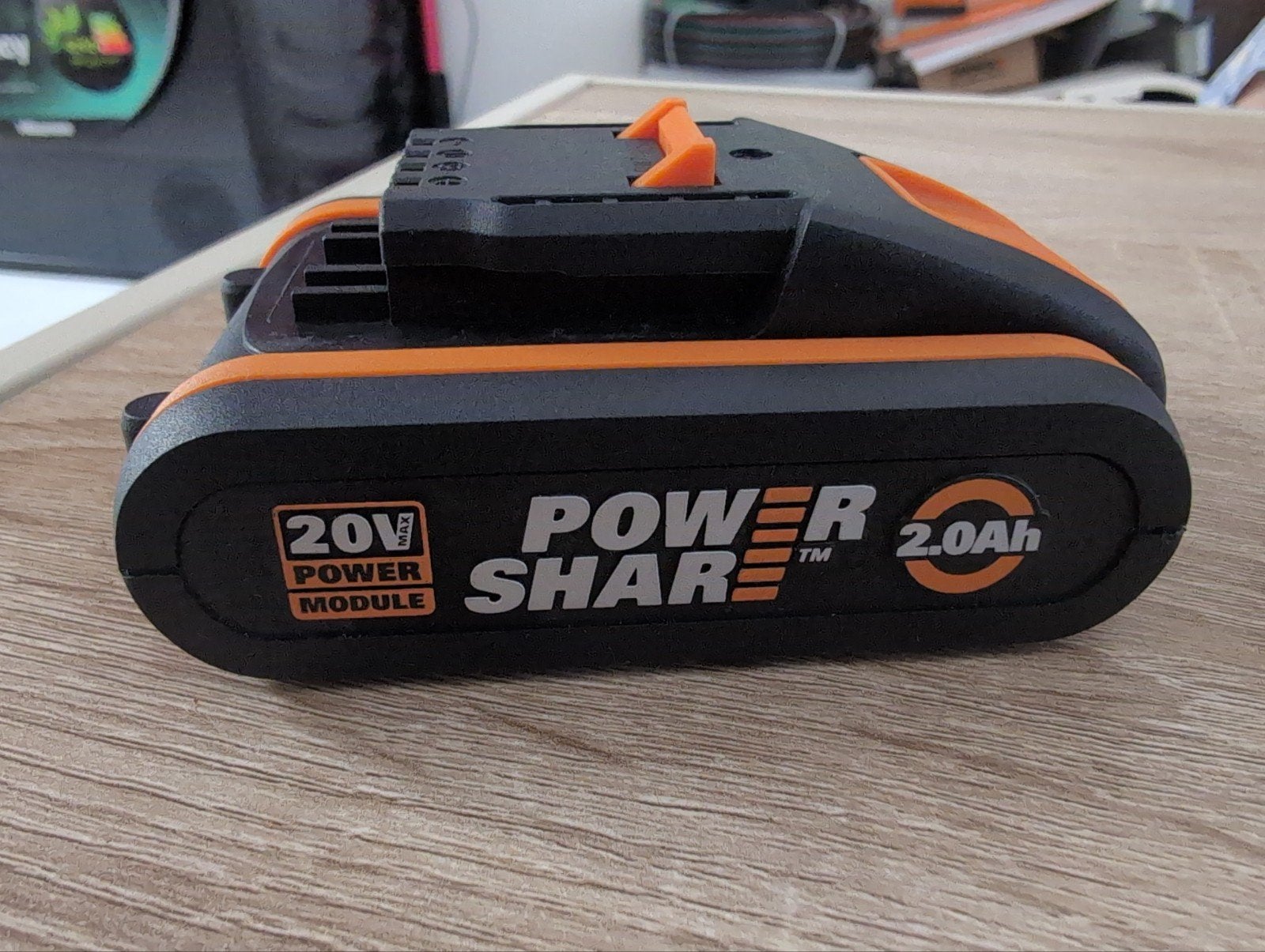 PowerShare Works d'origine, 2,0 Ah, 20 V, WA3551.3, Enlèvement