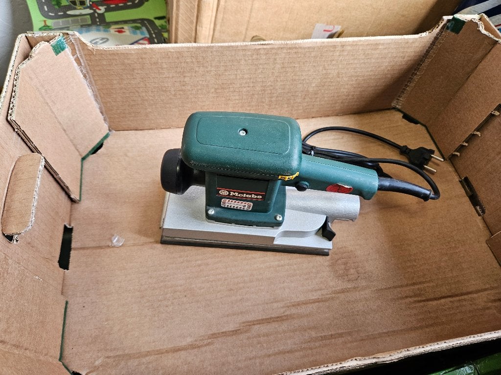 Metabo Vlakschuurmachine Nieuw !, Doe-het-zelf en Bouw, Ophalen of Verzenden, Nieuw, Vlakschuurmachine