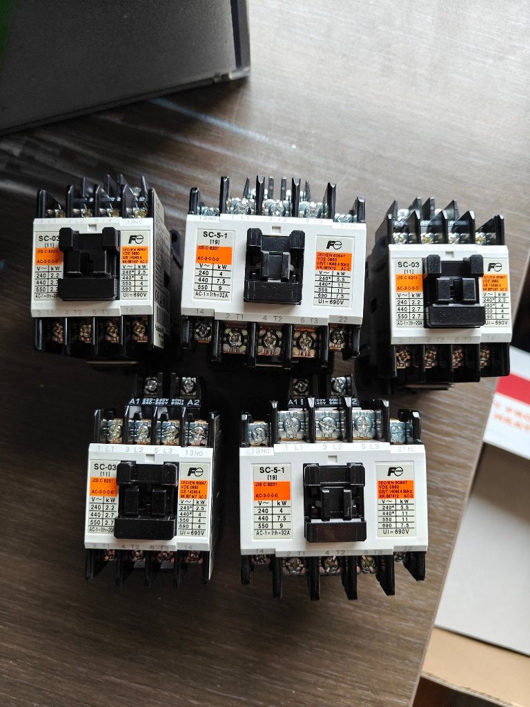 Contactoren, Doe-het-zelf en Bouw, Ophalen of Verzenden, Nieuw, Overige merken, Schakelaar