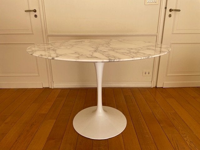 Tafel, Huis en Inrichting, Ophalen, Overige materialen, Jaarinen Tulip Knoll, Rond