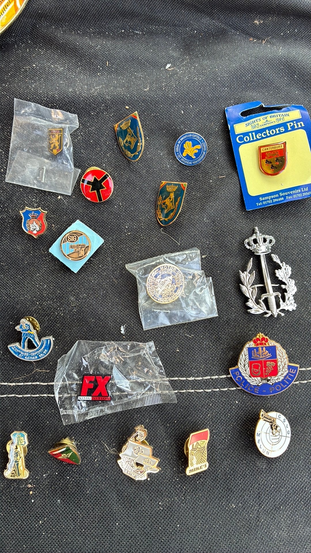 Lot pins, Ophalen of Verzenden, Zo goed als nieuw