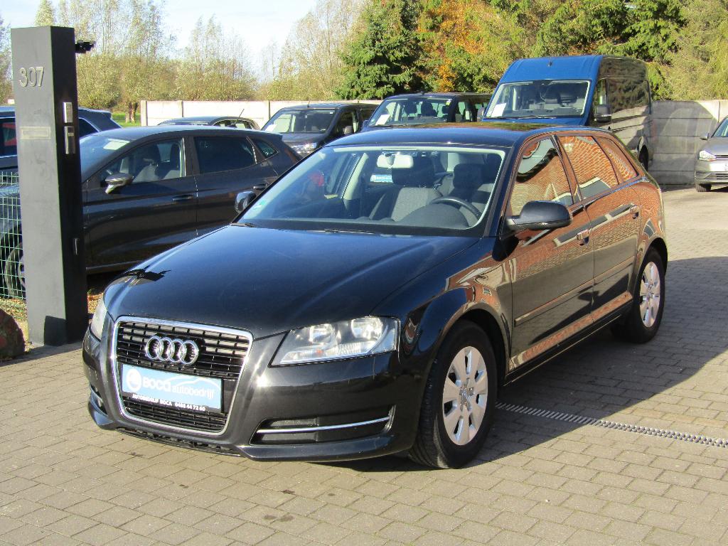 Audi A3 1.6 TDI, Euro 5, Entreprise, Boîte manuelle, Noir