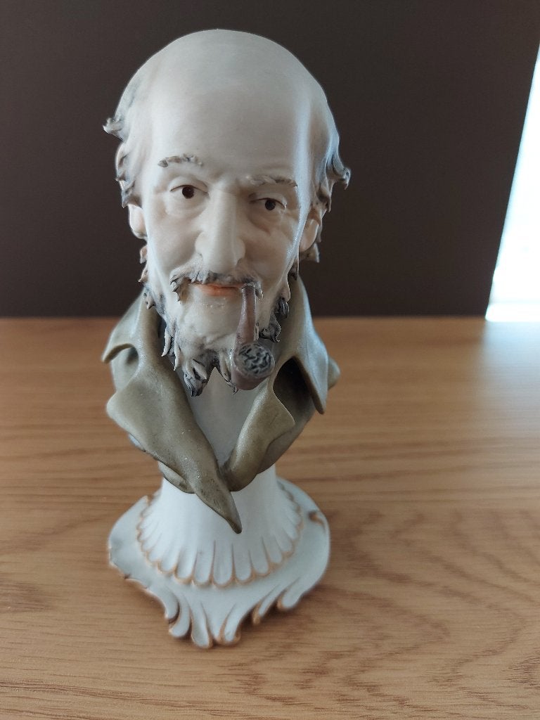 Gesigneerde Capodimonte Buste "Oude Man met Pijp"–Benacchio, Ophalen, Minder dan 20 cm, Buste, Steen of Keramiek