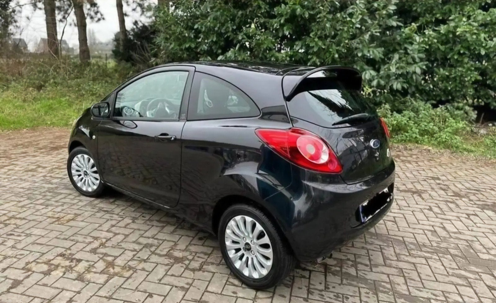 Ford ka 2012 euro 5 benzine, Euro 5, Stof, Zwart, Ka