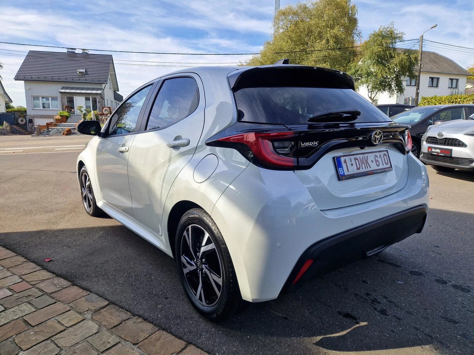 Toyota Yaris Design+Pack Securite (bj 2025, automaat), Auto's, Automaat, Stof, Gebruikt, Euro 6