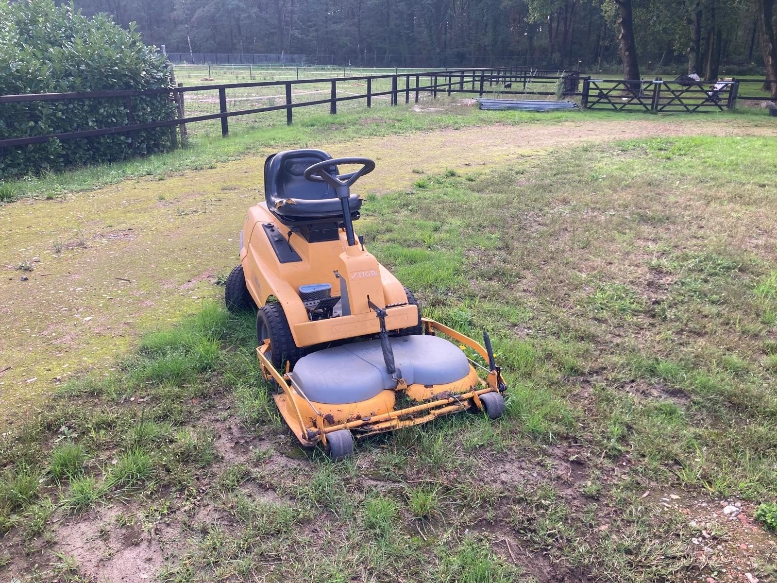 Stiga Villa Frontmaaier Hydrostaat - Gebruikt, Enlèvement, Utilisé, Stiga / briggs n stratton, Démarrage électrique
