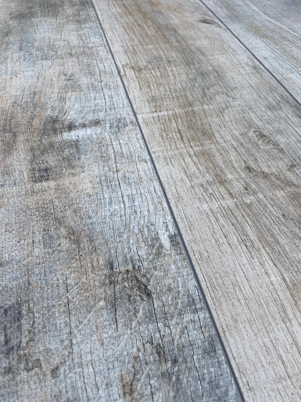 Laminaat. Bionyl - Old Grizly Shadow Oak, Maison & Meubles, Ameublement | Revêtements de sol, Neuf, Aggloméré, Rustiek / Industrieel / Landelijk