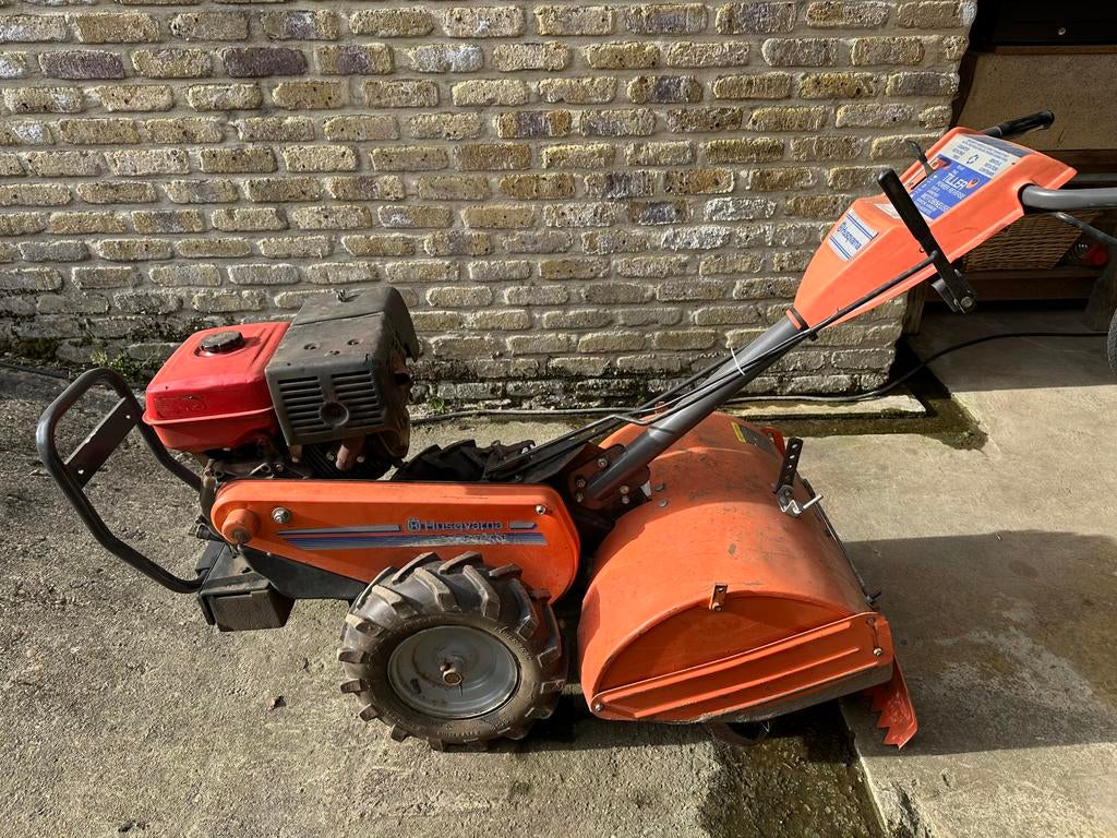Fraiseuse Husqvarna avec moteur Honda 9 ch, Enlèvement, Utilisé, Essence, Coupeur de jardin