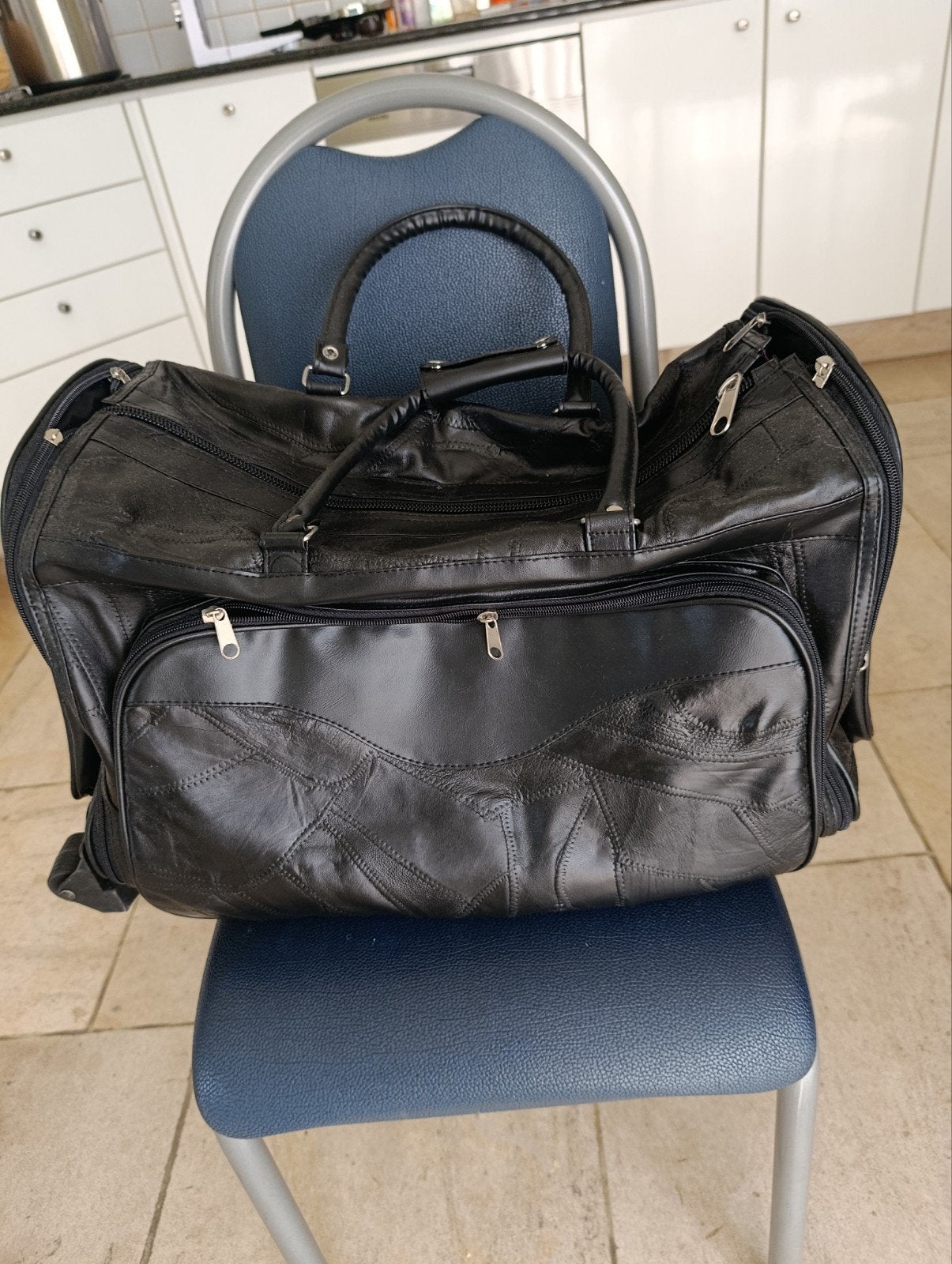 Valies op wieltjes , nieuw, Handtassen en Accessoires, Ophalen, Wieltjes