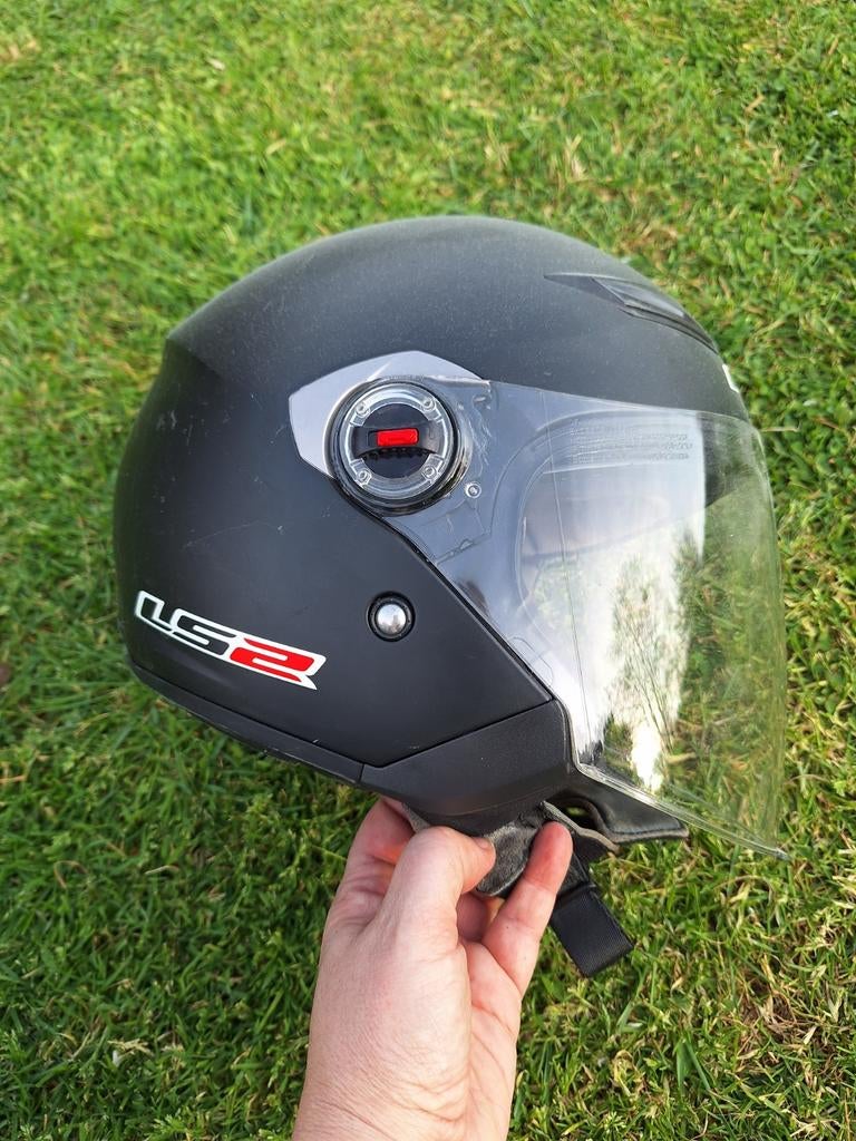 Helm en beschermhoes, Ophalen, XL