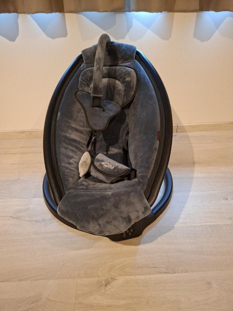 Babywipstoel te koop, Schommelstoel, Met gordel(s) of riempje(s), Zo goed als nieuw, Ophalen