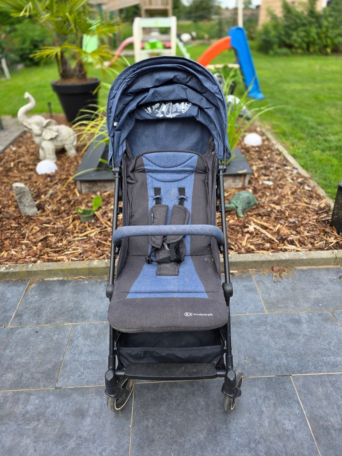 Kinderkraft Indy 2 – Poussette compacte, très bon état, Enfants & Bébés, Enlèvement, Comme neuf, Autres marques, Protection de pluie