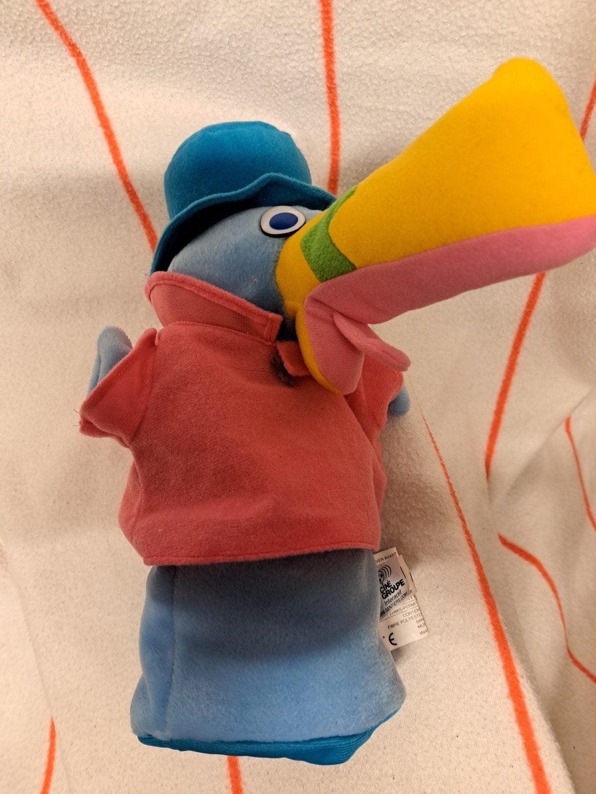 Handpop vogel nieuw, Enlèvement