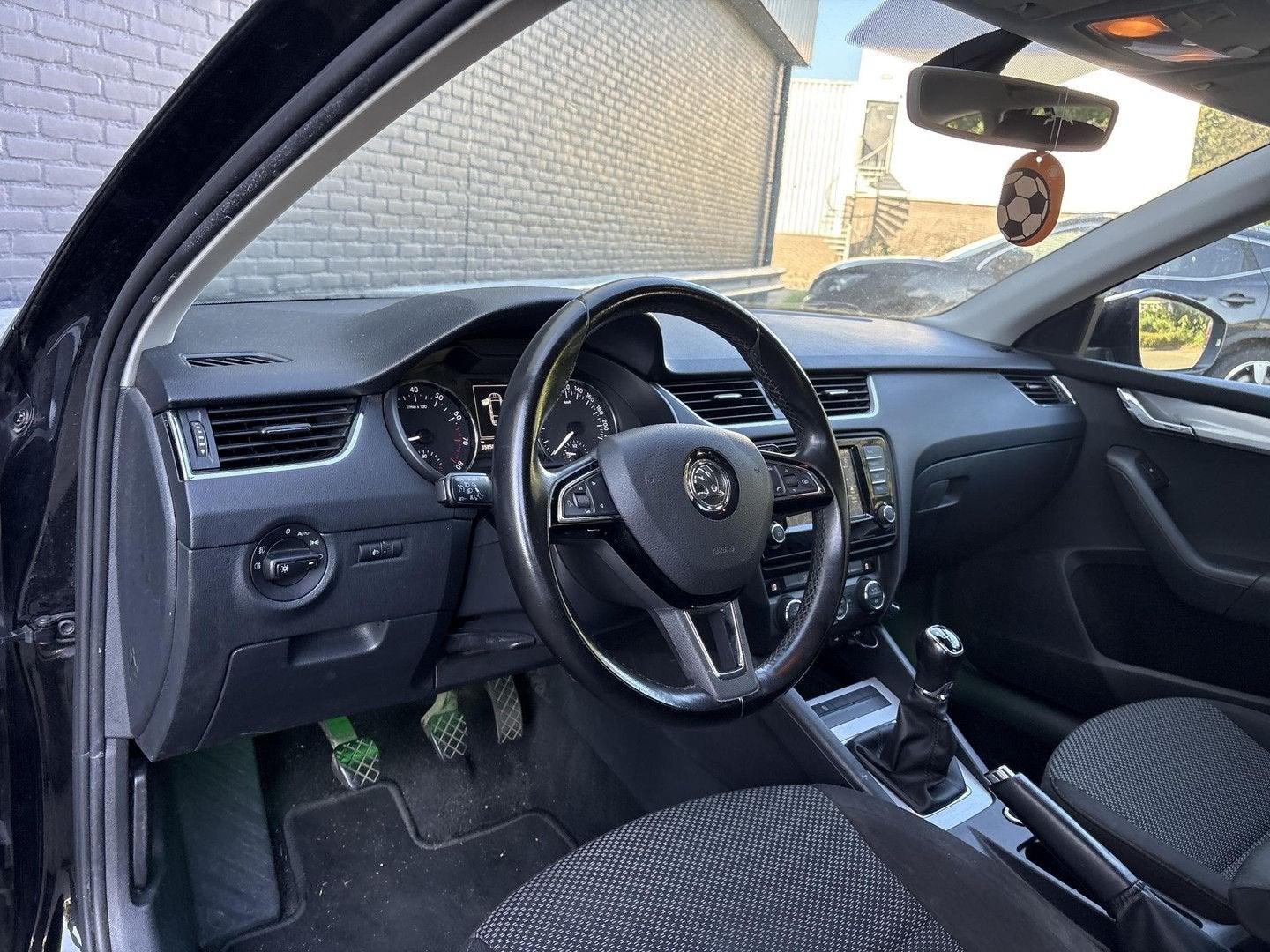 Skoda Octavia Combi 1.0 TSI Greentech Ambition Business | Cl, Auto's, Zwart, Zwart, Bedrijf, Octavia