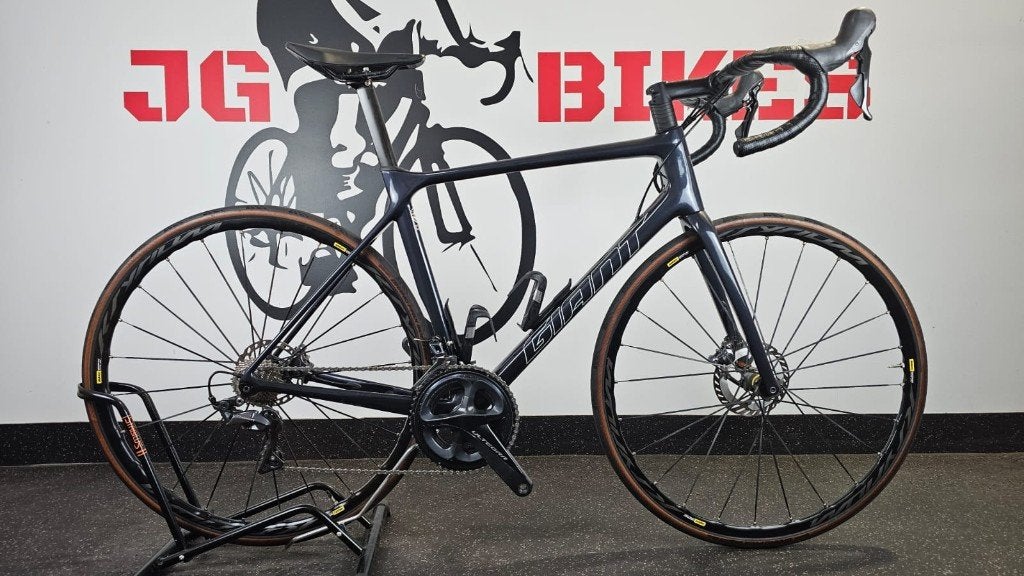 Vélo de route Giant TCR Advanced 1 Disc (2023), Enlèvement, Comme neuf