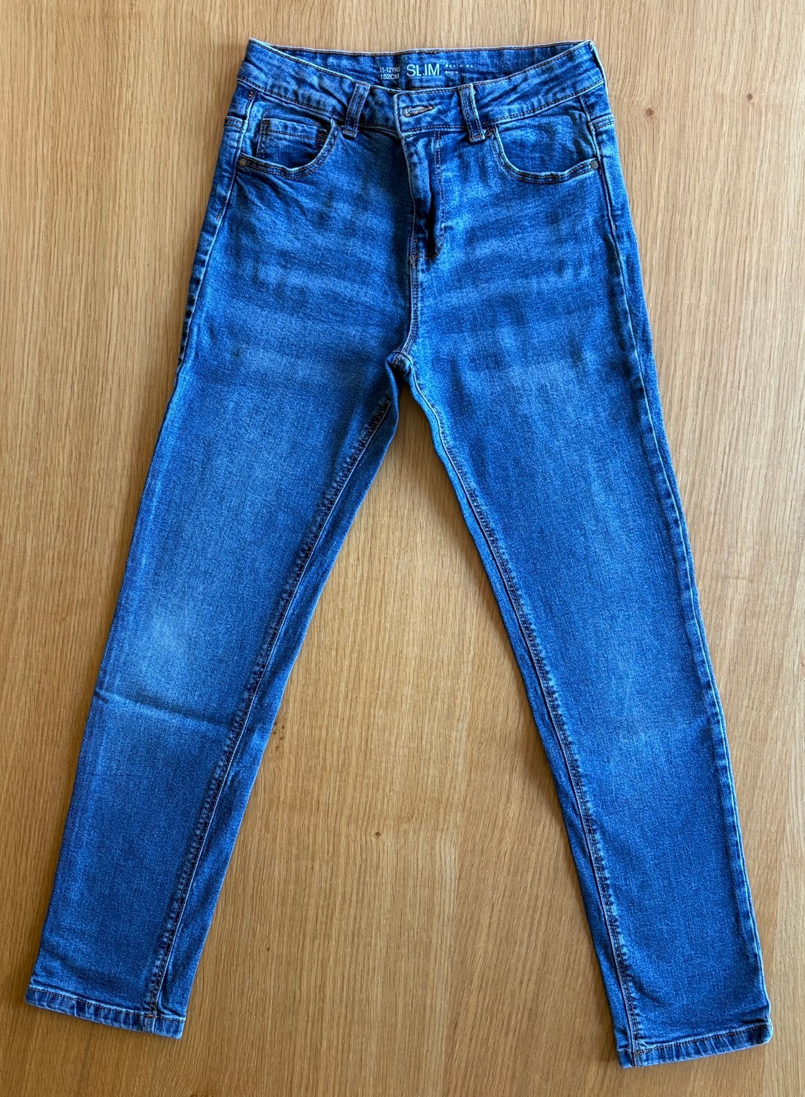 Jeans slim PRIMARK - 12 ans - 5€, Enfants & Bébés, Enlèvement ou Envoi, Comme neuf, Garçon, Pantalon