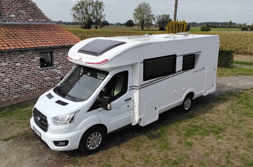 Roller Team Kronos 234 TL, Standaard zit, Ford, 6 tot 7 meter, Diesel