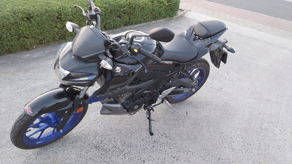 Suzuki gsx-125 S 2018, Motos, Occasion, 125 cm³, Permis Moto A1 minimum, 2 cylindres