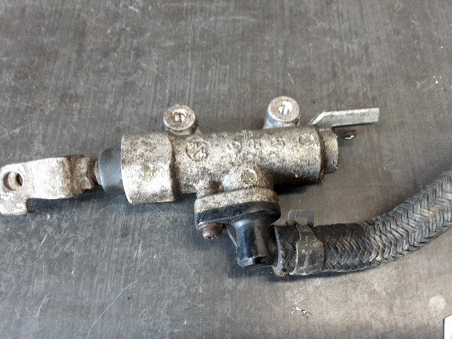X11 1999 - 2001 Honda Rempomp D1-60064, Motos