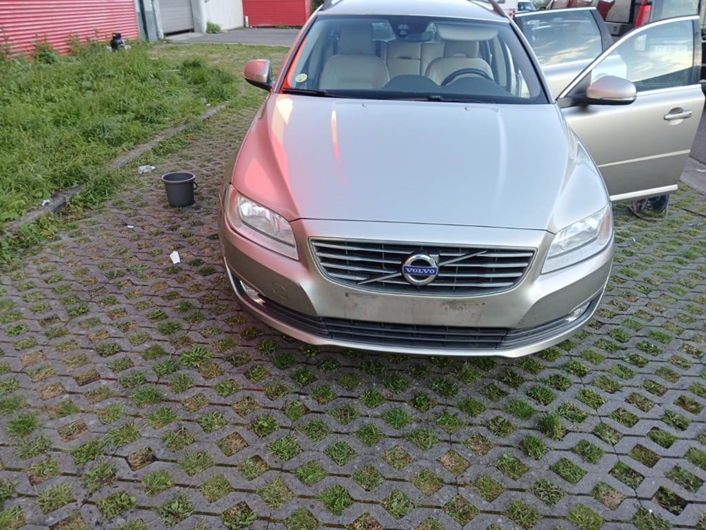 Volvo v70 2.0d d3, Autos, Volvo, Achat, Boîte manuelle, V70, Particulier