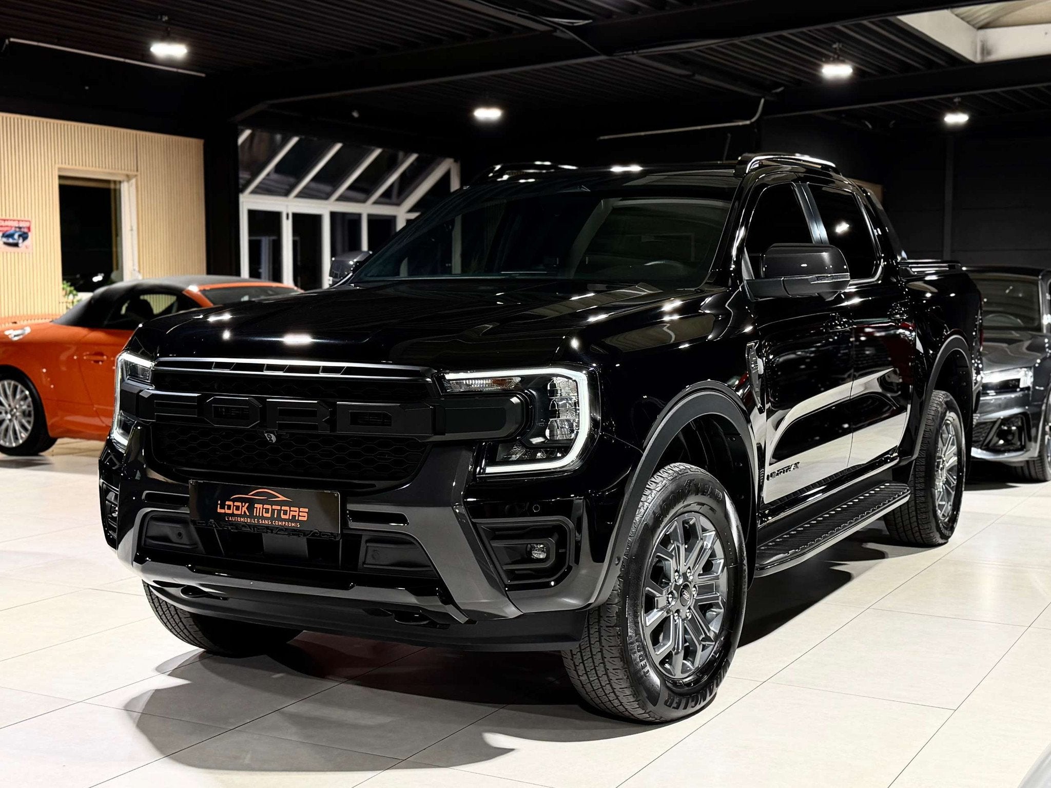 Ford Ranger 2.0 EcoBlue e-4WD Wildtrak 205cv NAVIGATION DIST, Autos, Ford, Cuir, Achat, 4 portes, Entreprise