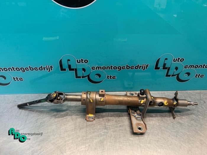 Boîtier colonne de direction d'un Toyota Starlet (Starlet 9, -, 3 mois de garantie, Toyota, Utilisé