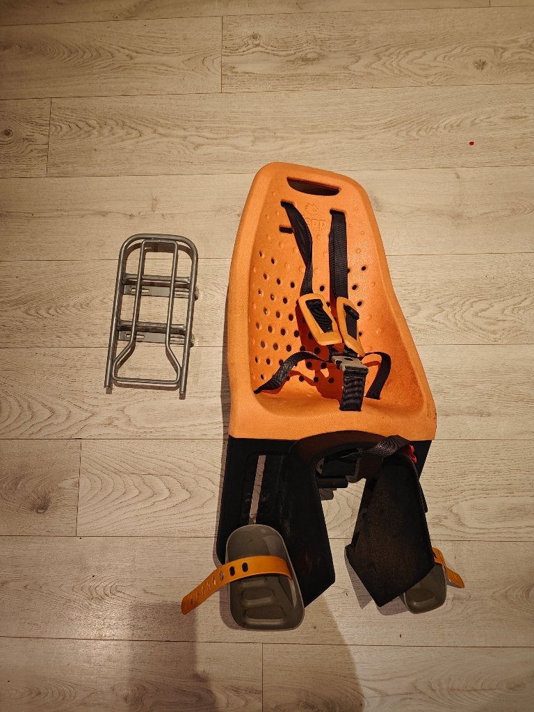 Thule Yepp Maxi fietsstoeltje achteraan, Ophalen, Achterzitje, Voetsteuntjes, Yepp (Thule)