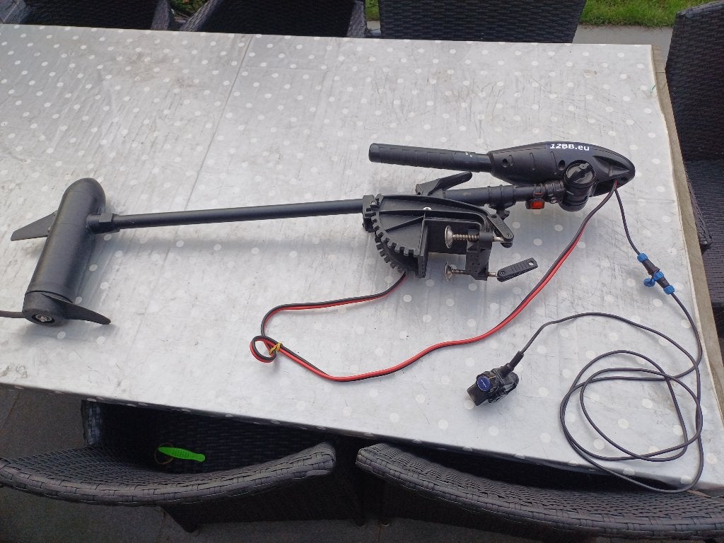 Haswing 40 lbs electromotor met remote, Enlèvement, Comme neuf