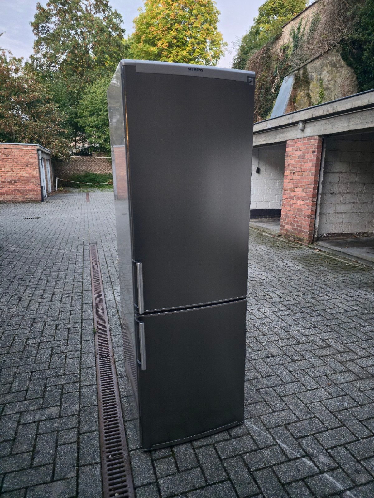 Siemens  frigo avec congélateur  A+  tres propre, Tuin en Terras, Ophalen