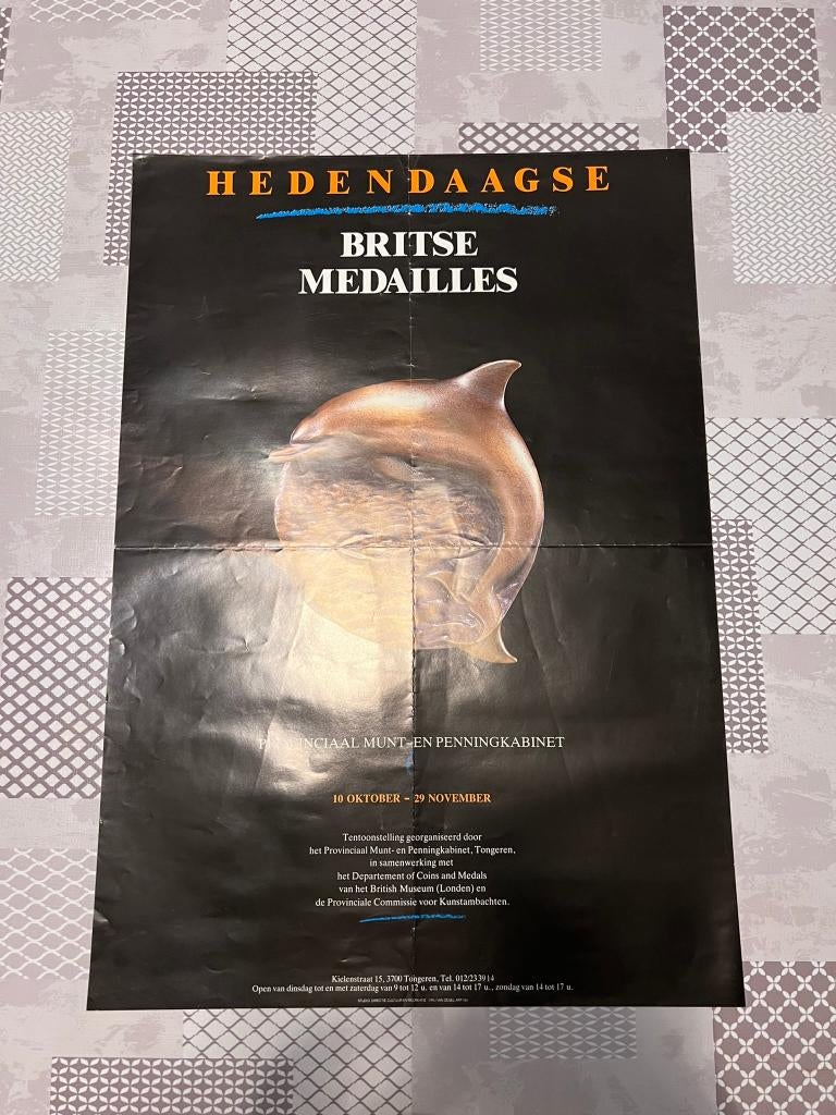 Vintage Poster Hedendaagse Britse Medailles, Deurposter of groter, Ophalen of Verzenden, Reclame, Rechthoekig Staand