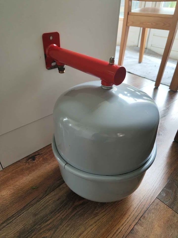 Reflex N 18L expansievat voor CV-installatie, Bricolage & Construction, Enlèvement, Utilisé