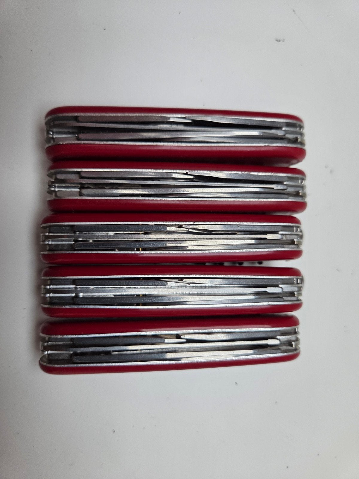 5x Victorinox camper, Caravanes & Camping, Enlèvement ou Envoi, Comme neuf