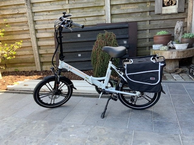 Elektrische plooifiets, Fietsen en Brommers, Fietsen | Dames | Damesfietsen, Zo goed als nieuw, Overige merken, (Extra) lage instap