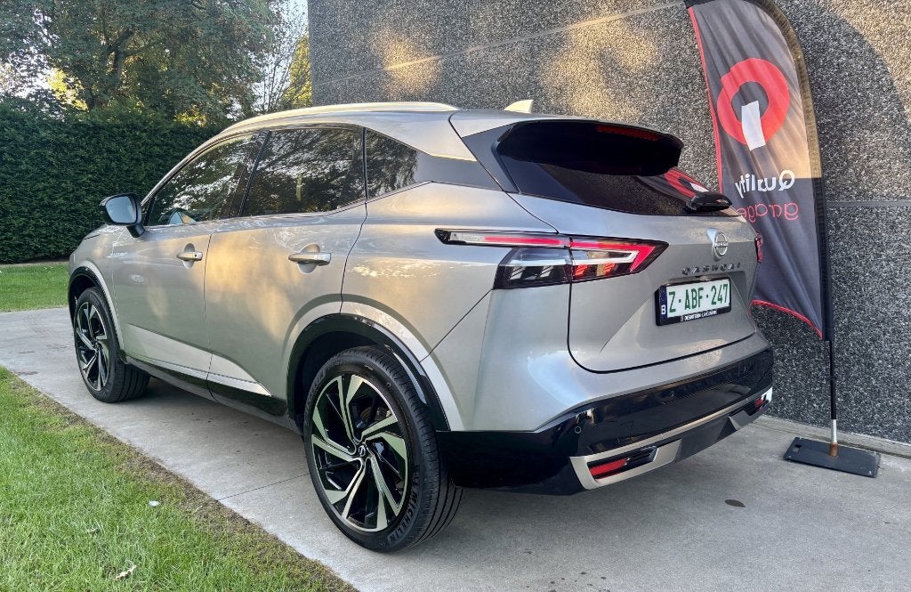 Nissan Qashqai Tekna +, panoramisch dak, winter pack, Auto's, https://public.car-pass.be/vhr/5712177f-e3a8-434b-9324-b73f675e86f6